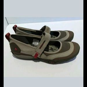 MERRELL Mimosa Emme Aluminum shoes size 9